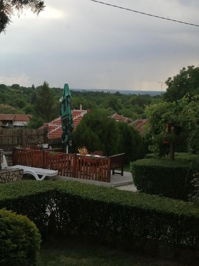 Krushunska Panorama Hotel Krushuna Exterior photo