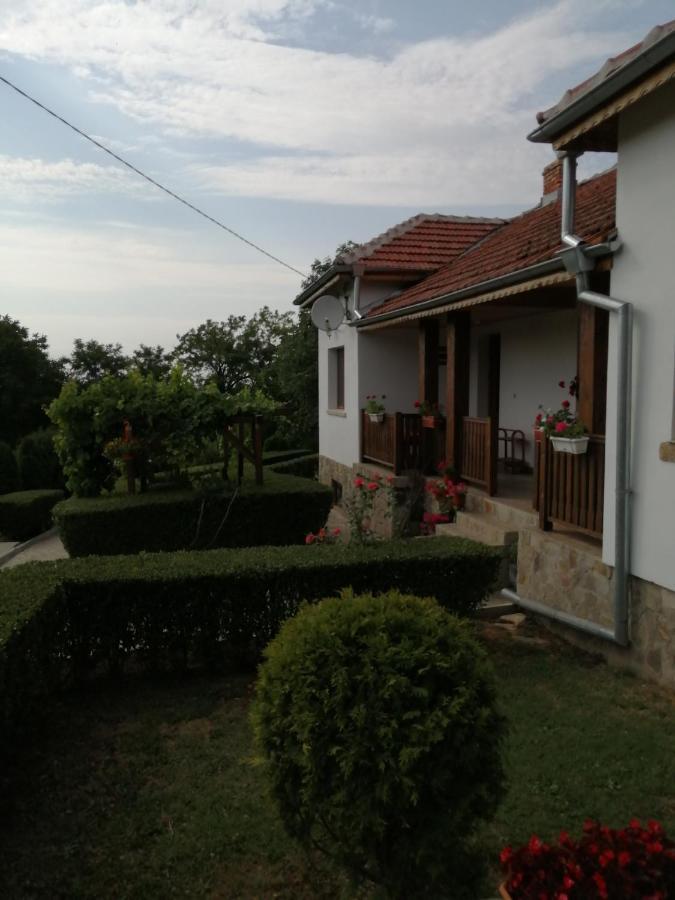 Krushunska Panorama Hotel Krushuna Exterior photo